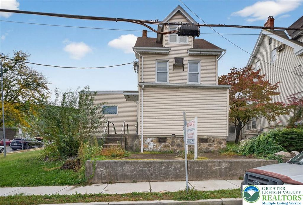 1106 Broadway, Fountain Hill Boro, PA 18015