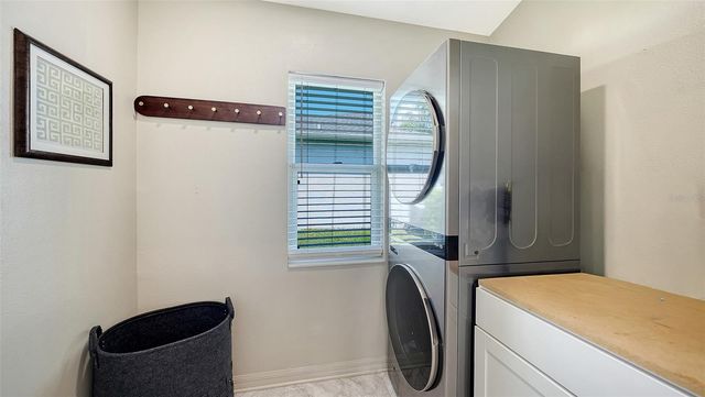 5122 CREEKSIDE TRAIL, Sarasota, FL 34243