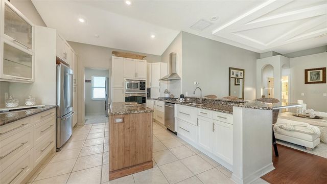 5122 CREEKSIDE TRAIL, Sarasota, FL 34243