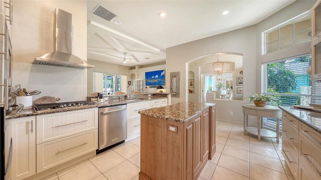 5122 CREEKSIDE TRAIL, Sarasota, FL 34243