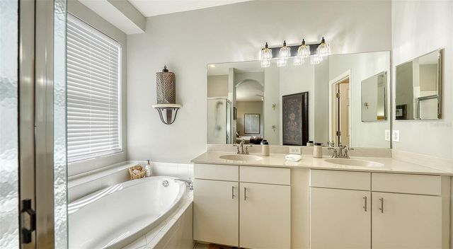 5122 CREEKSIDE TRAIL, Sarasota, FL 34243