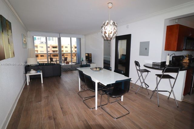 401 69th St 404, Miami Beach, FL 33141