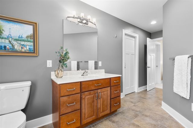 6570 N 39th Street, Augusta, MI 49012