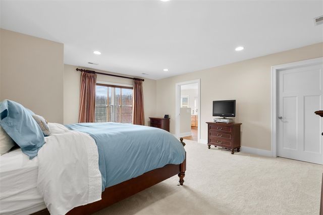 6570 N 39th Street, Augusta, MI 49012