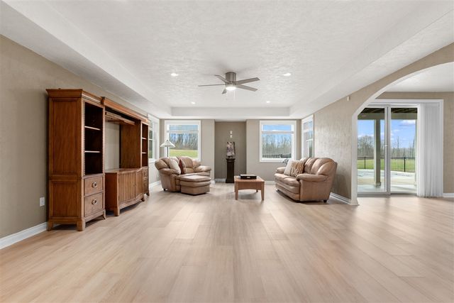 6570 N 39th Street, Augusta, MI 49012