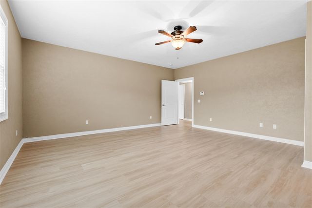 6570 N 39th Street, Augusta, MI 49012