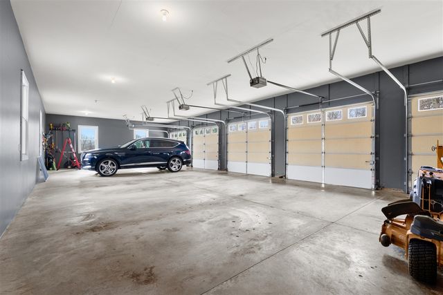6570 N 39th Street, Augusta, MI 49012