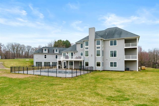 6570 N 39th Street, Augusta, MI 49012