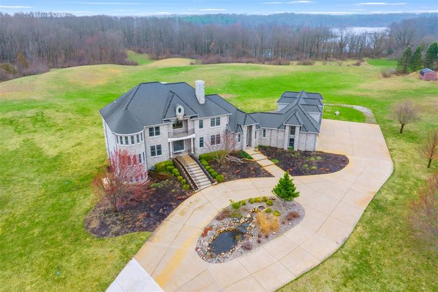 6570 N 39th Street, Augusta, MI 49012