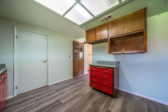 1200 Lema Road, Redding, CA 96003