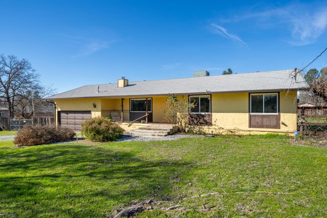 1200 Lema Road, Redding, CA 96003