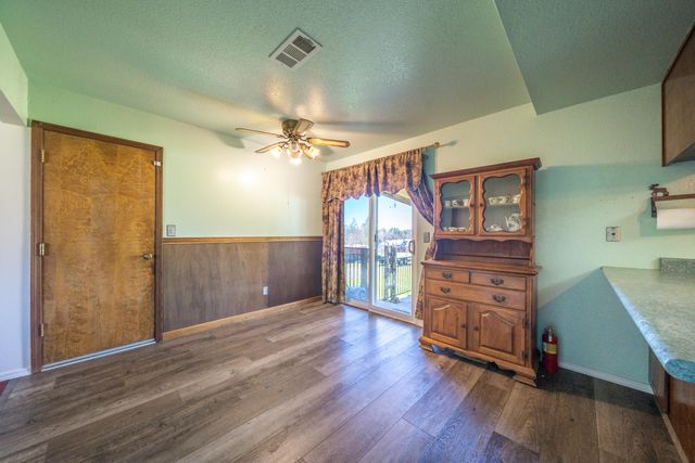 1200 Lema Road, Redding, CA 96003