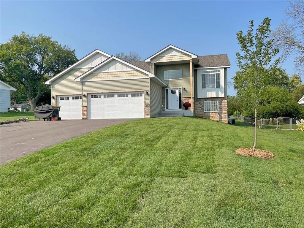 17xx Eugene Street, White Bear Lake, MN 55110