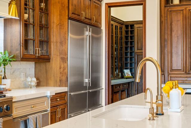 5520 Sur Mer Dr, El Dorado Hills, CA 95762