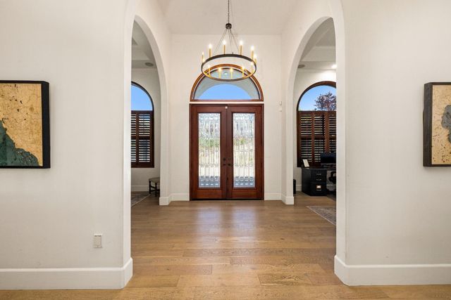 5520 Sur Mer Dr, El Dorado Hills, CA 95762