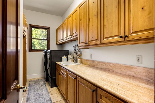 5520 Sur Mer Dr, El Dorado Hills, CA 95762