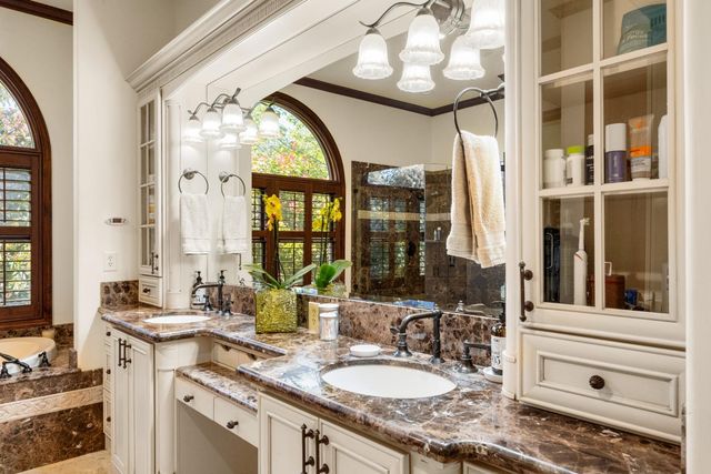 5520 Sur Mer Dr, El Dorado Hills, CA 95762