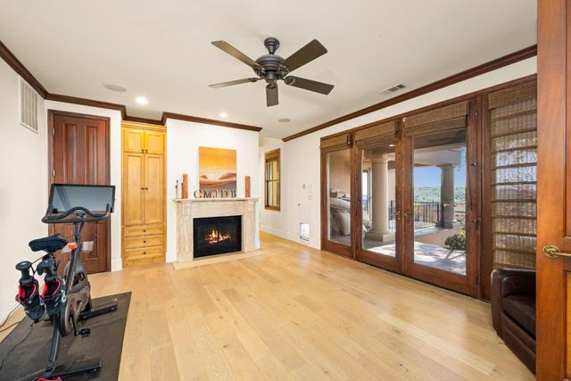 5520 Sur Mer Dr, El Dorado Hills, CA 95762