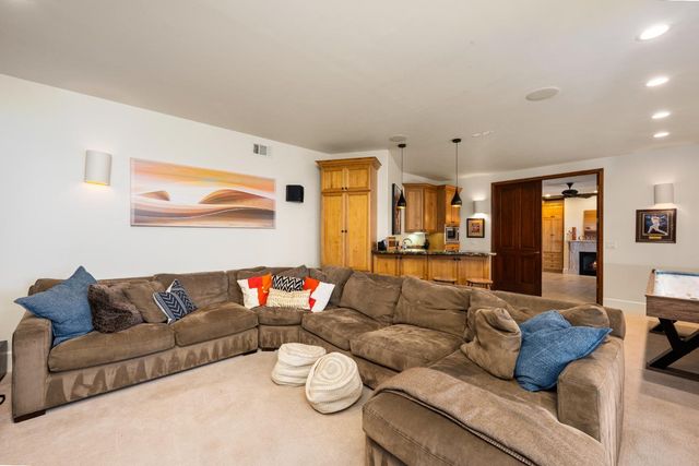 5520 Sur Mer Dr, El Dorado Hills, CA 95762