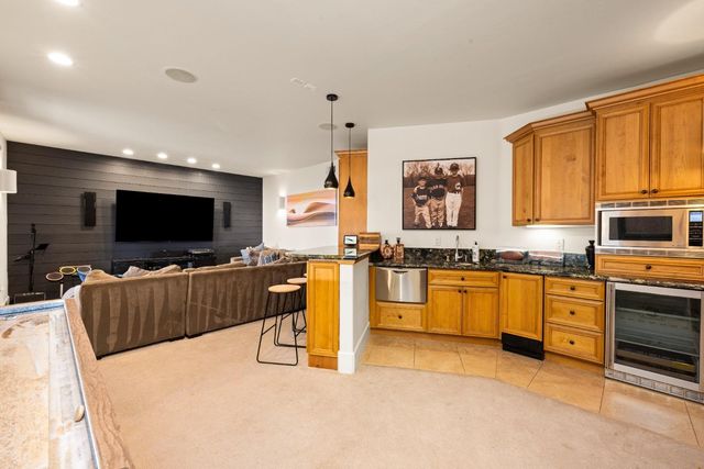 5520 Sur Mer Dr, El Dorado Hills, CA 95762