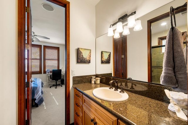 5520 Sur Mer Dr, El Dorado Hills, CA 95762