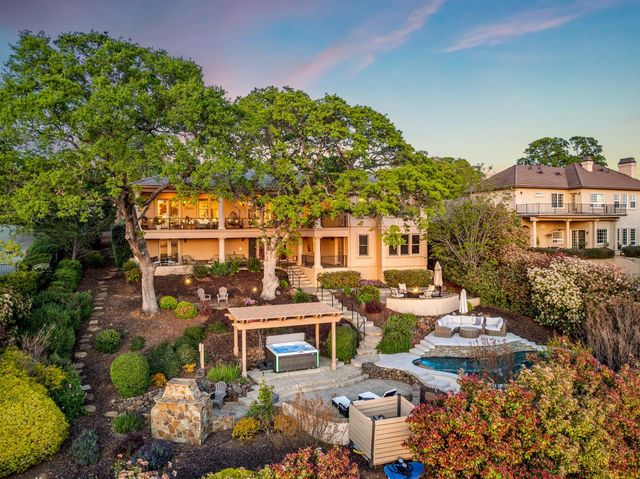 5520 Sur Mer Dr, El Dorado Hills, CA 95762