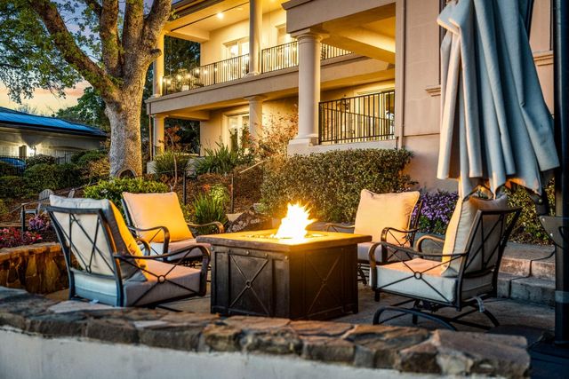 5520 Sur Mer Dr, El Dorado Hills, CA 95762