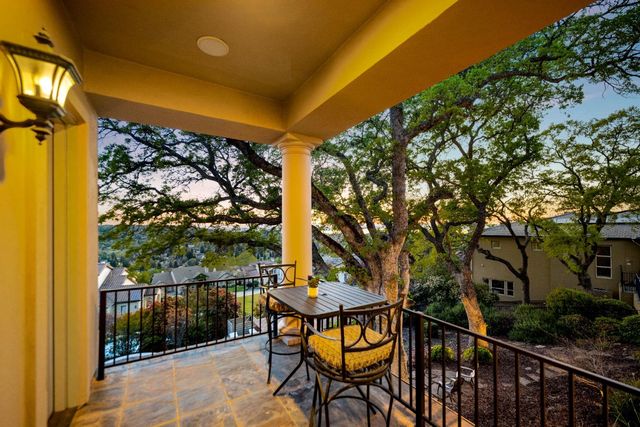 5520 Sur Mer Dr, El Dorado Hills, CA 95762