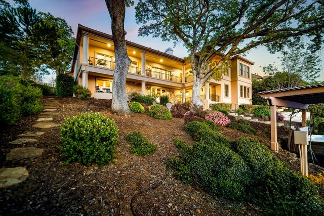 5520 Sur Mer Dr, El Dorado Hills, CA 95762
