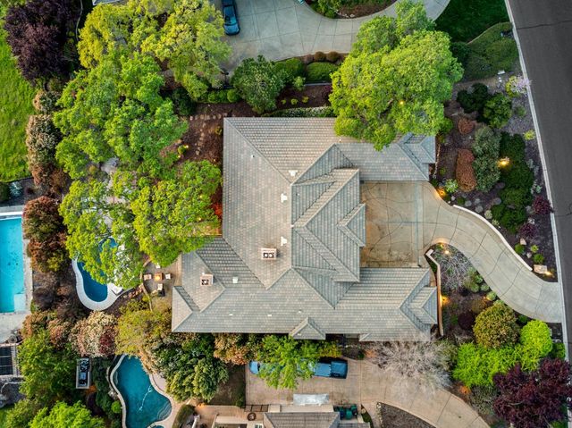 5520 Sur Mer Dr, El Dorado Hills, CA 95762