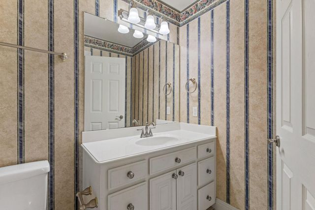 6652 - E Fm 1396, Telephone, TX 75488