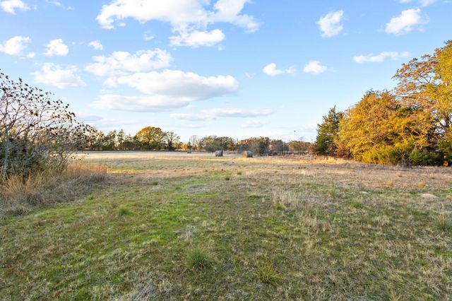 6652 - E Fm 1396, Telephone, TX 75488