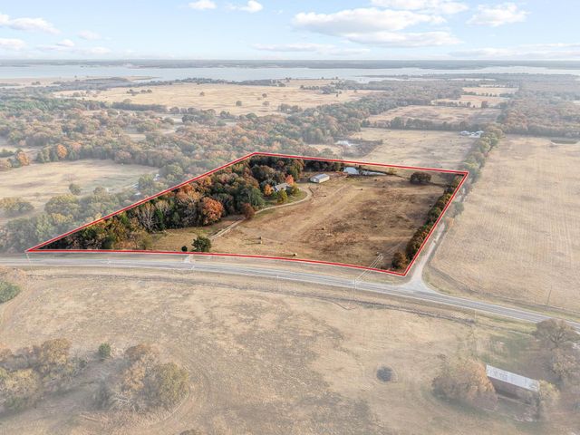 6652 - E Fm 1396, Telephone, TX 75488