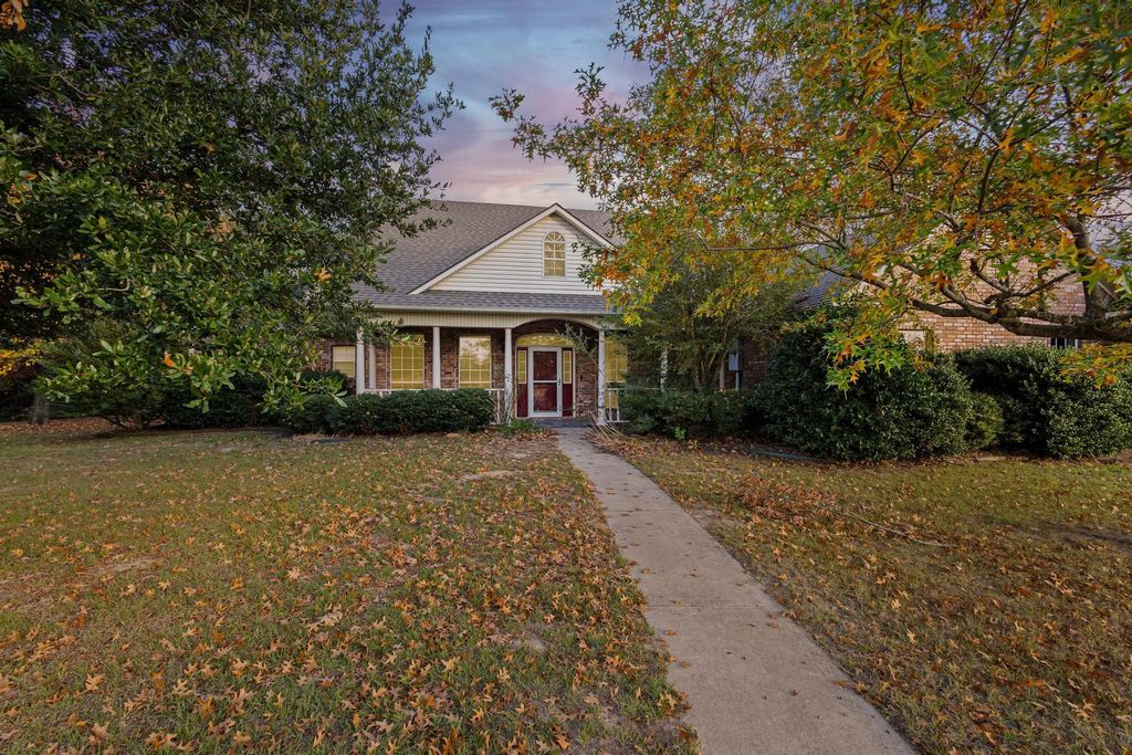 6652 - E Fm 1396, Telephone, TX 75488