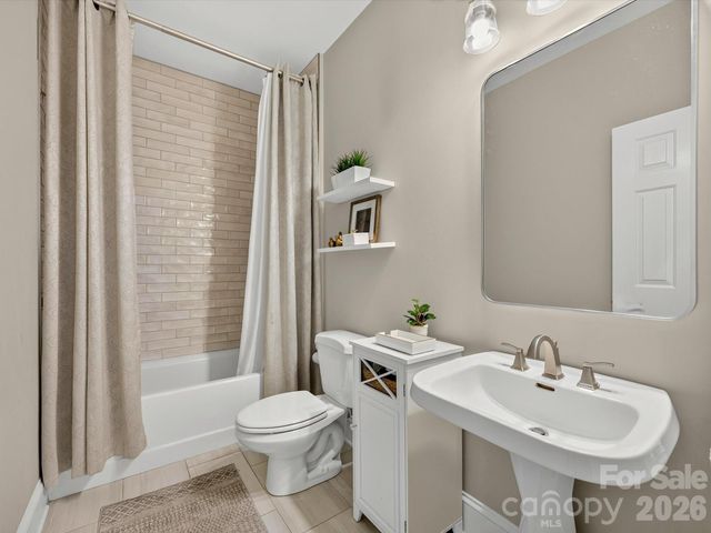 6536 Seton House Lane, Charlotte, NC 28277
