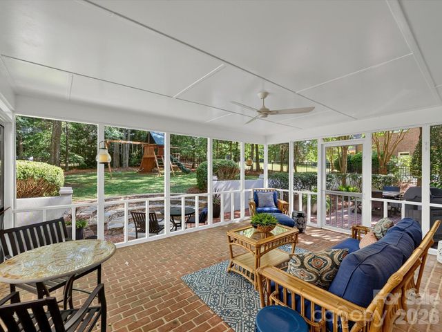 6536 Seton House Lane, Charlotte, NC 28277