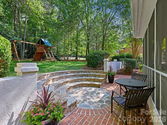 6536 Seton House Lane, Charlotte, NC 28277