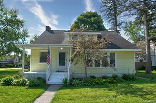 1331 W Genesee Street, Lapeer, MI 48446
