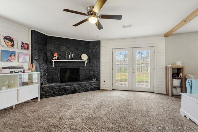 1925 E 52nd Street, Tulsa, OK 74105