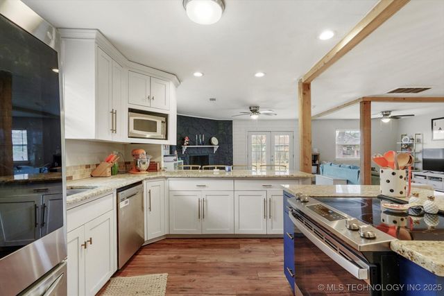 1925 E 52nd Street, Tulsa, OK 74105