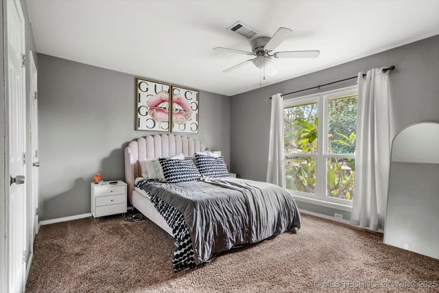 1925 E 52nd Street, Tulsa, OK 74105