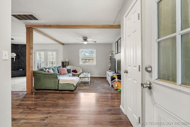 1925 E 52nd Street, Tulsa, OK 74105