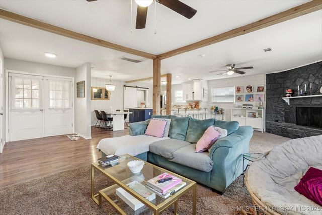 1925 E 52nd Street, Tulsa, OK 74105