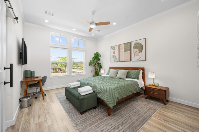 7089 Tierwester Street, Houston, TX 77021