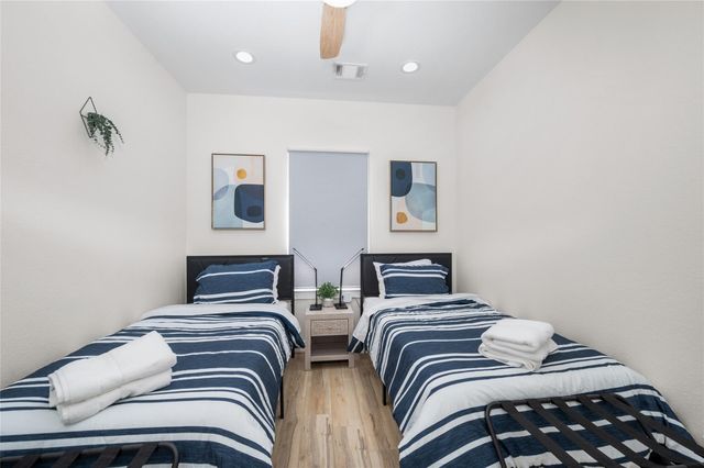 7089 Tierwester Street, Houston, TX 77021