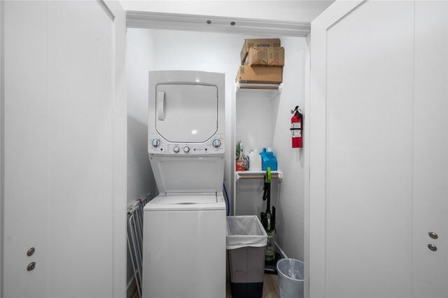 7089 Tierwester Street, Houston, TX 77021