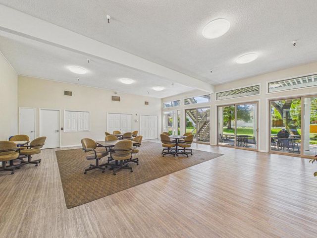 10939 Northshore Square, Cupertino, CA 95014