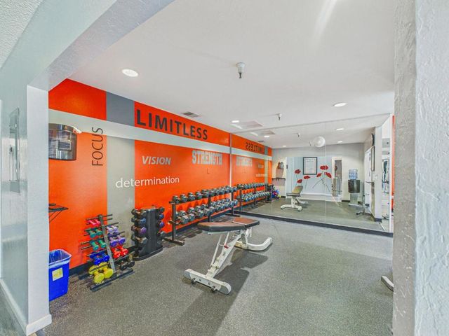10939 Northshore Square, Cupertino, CA 95014