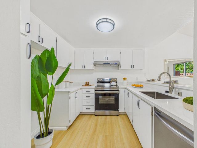10939 Northshore Square, Cupertino, CA 95014