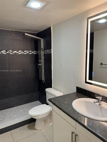 301 Golden Isles Dr 112, Hallandale Beach, FL 33009